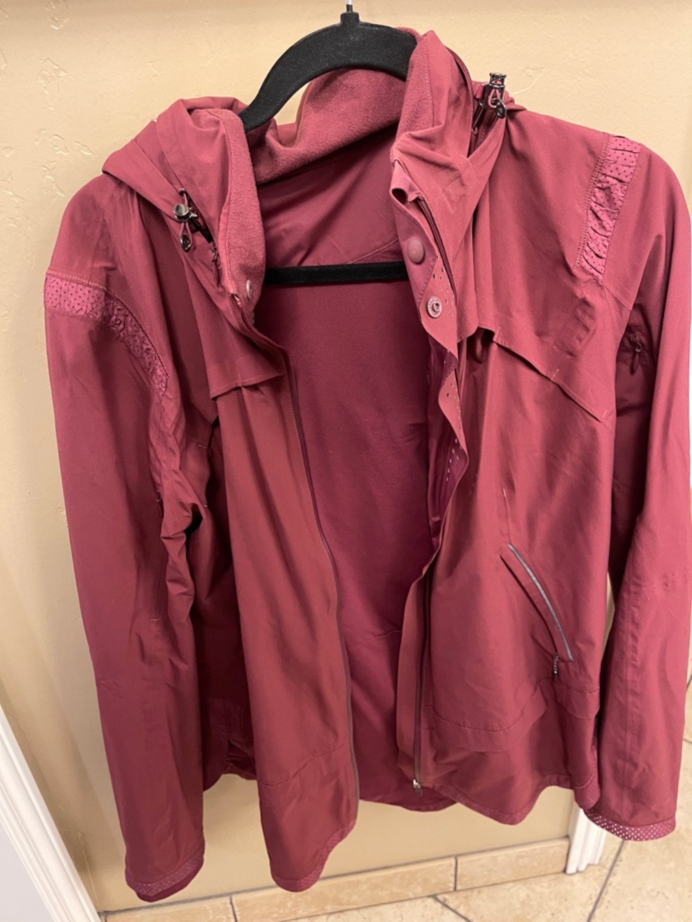 lululemon athletica Womens Hooded Utility Jacket - Deep Rose